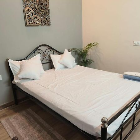 Risal Home Stays Greater Noida Exteriör bild